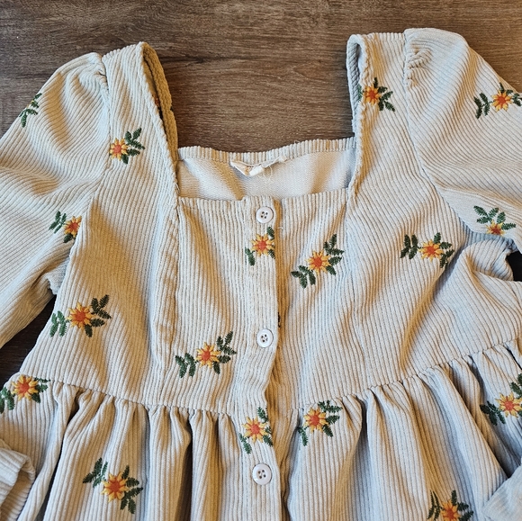 Listicle Cream Romantic Flower Embroidery Corduroy Baby Doll Dress size Small - Picture 7 of 11